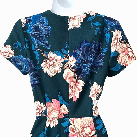 Eliza J Size 6 Dress Fit & Flare Pine Floral Jewel Neck Stretch Short Sleeves - Picture 10 of 13